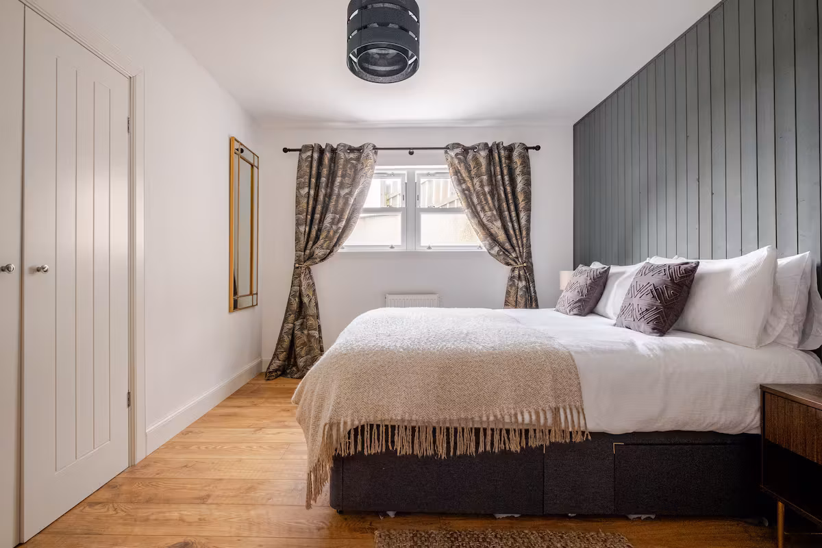 Master bedroom